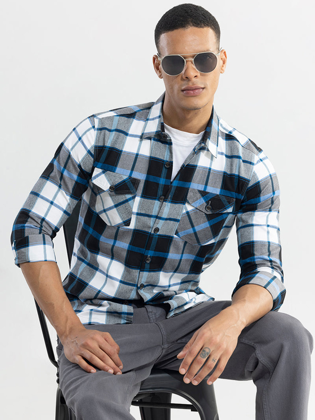 

Snitch Blue Classic Slim Fit Tartan Checked Pure Cotton Casual Shirt