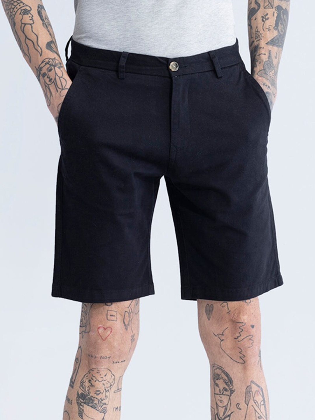 

Snitch Men Black Slim Fit Cotton Chino Shorts