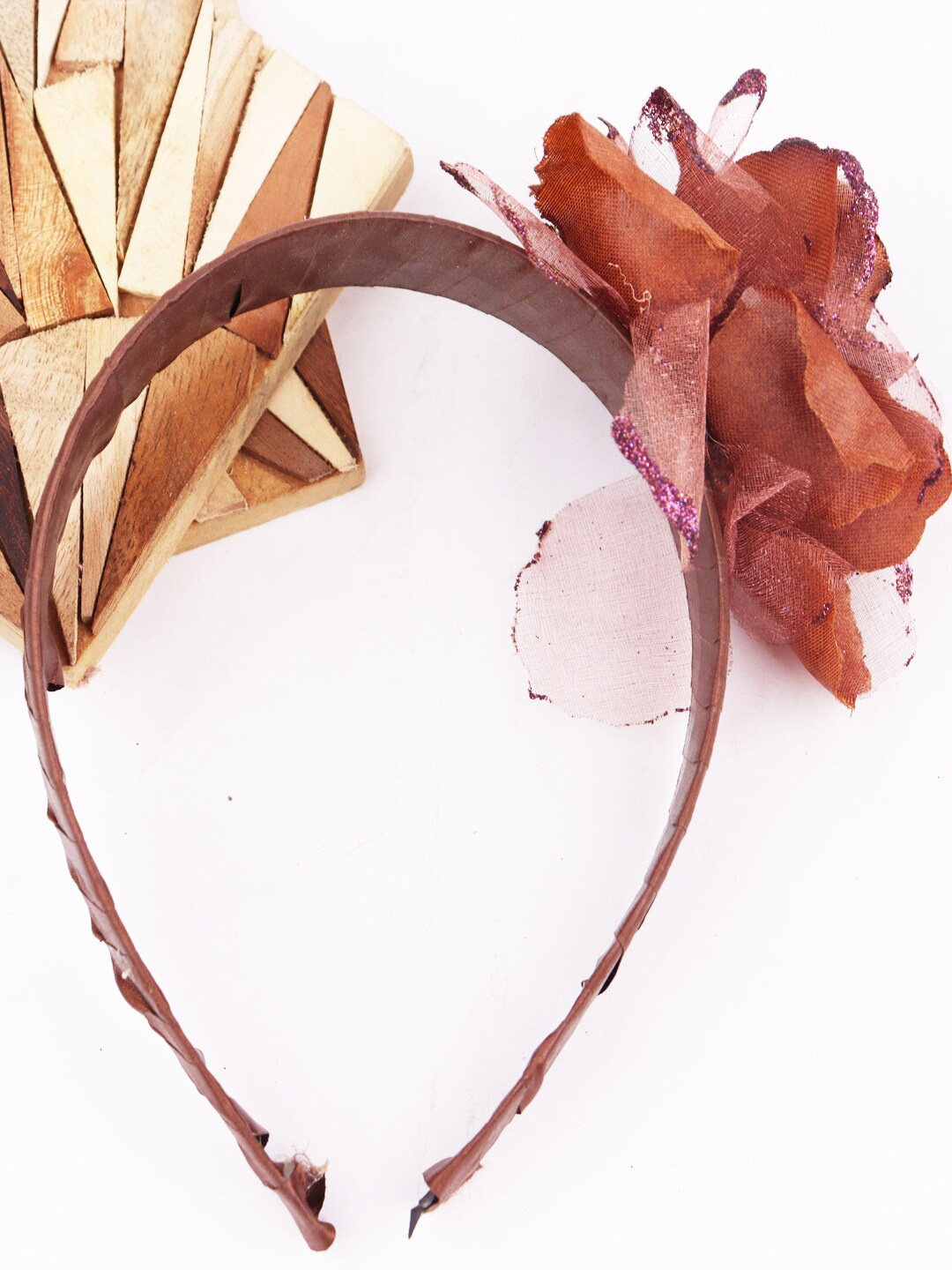 

VAGHBHATT Girls Floral Hairband, Brown