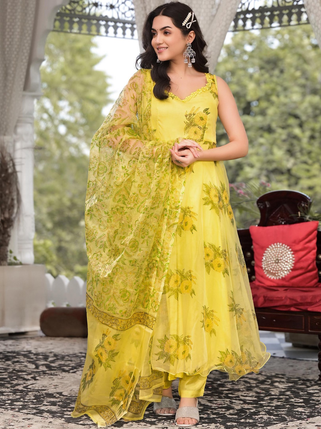 

Divena Floral Printed Organza Empire Anarkali Kurta with Trousers & With Dupatta, Yellow