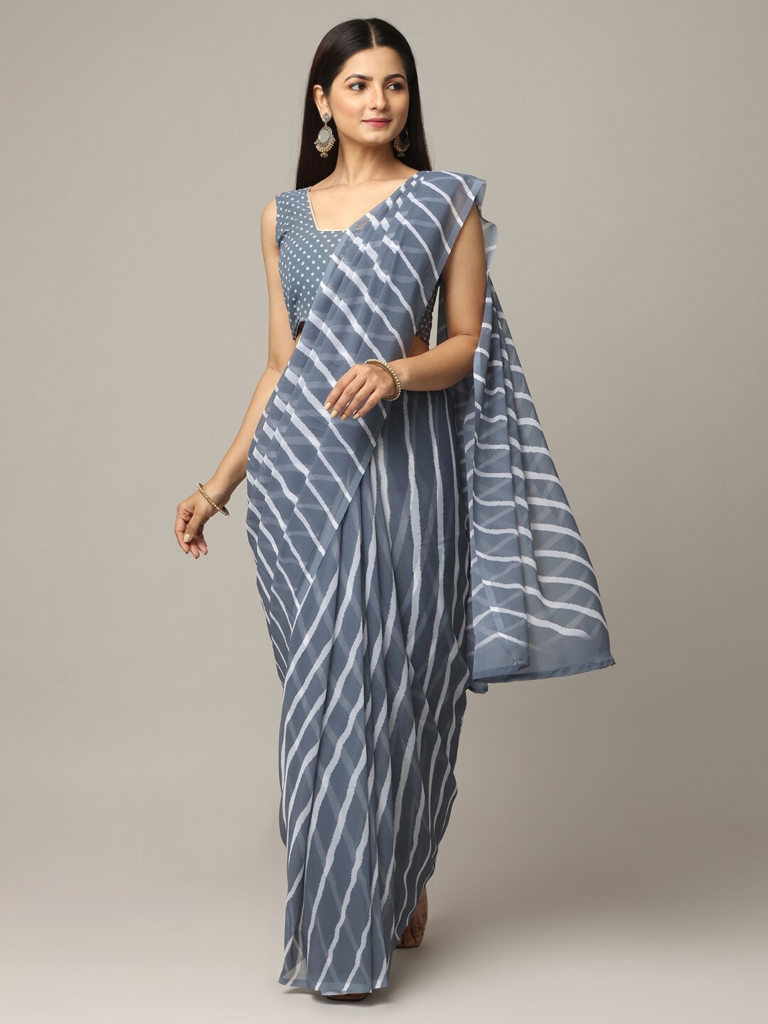 

PATLIPALLU Striped Printed Leheriya Saree, Grey