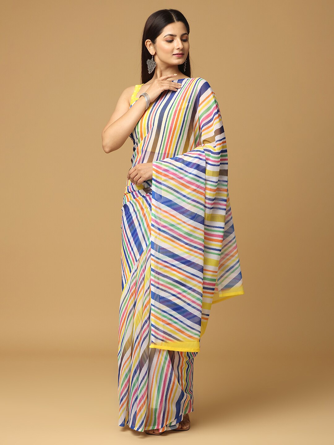 

PATLIPALLU Leheriya Printed Saree, White