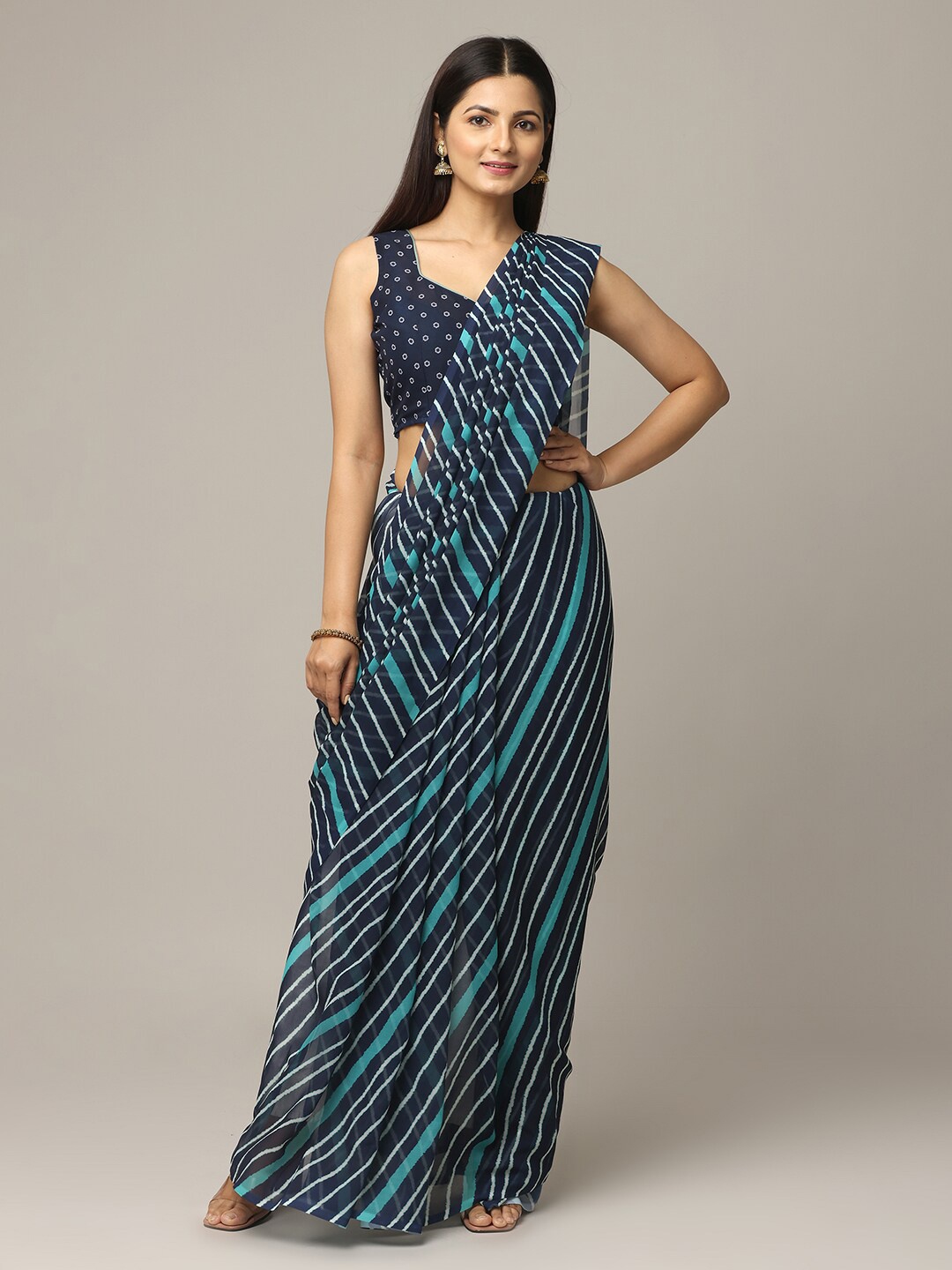 

PATLIPALLU Leheriya Printed Saree, Navy blue
