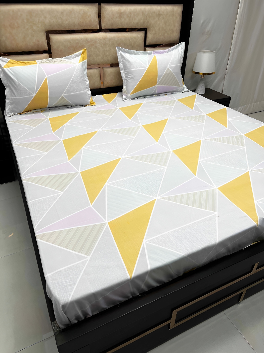 

Pure Decor Grey & Yellow Geometric Cotton 250 TC Queen Bedsheet with 2 Pillow Covers