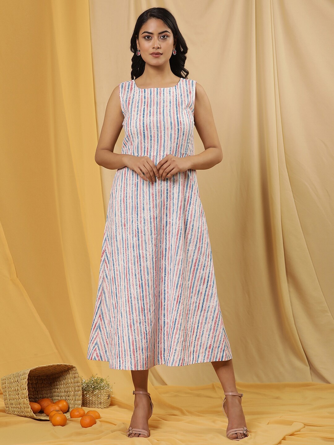 

W Striped Boat Neck A-Line Dress, White