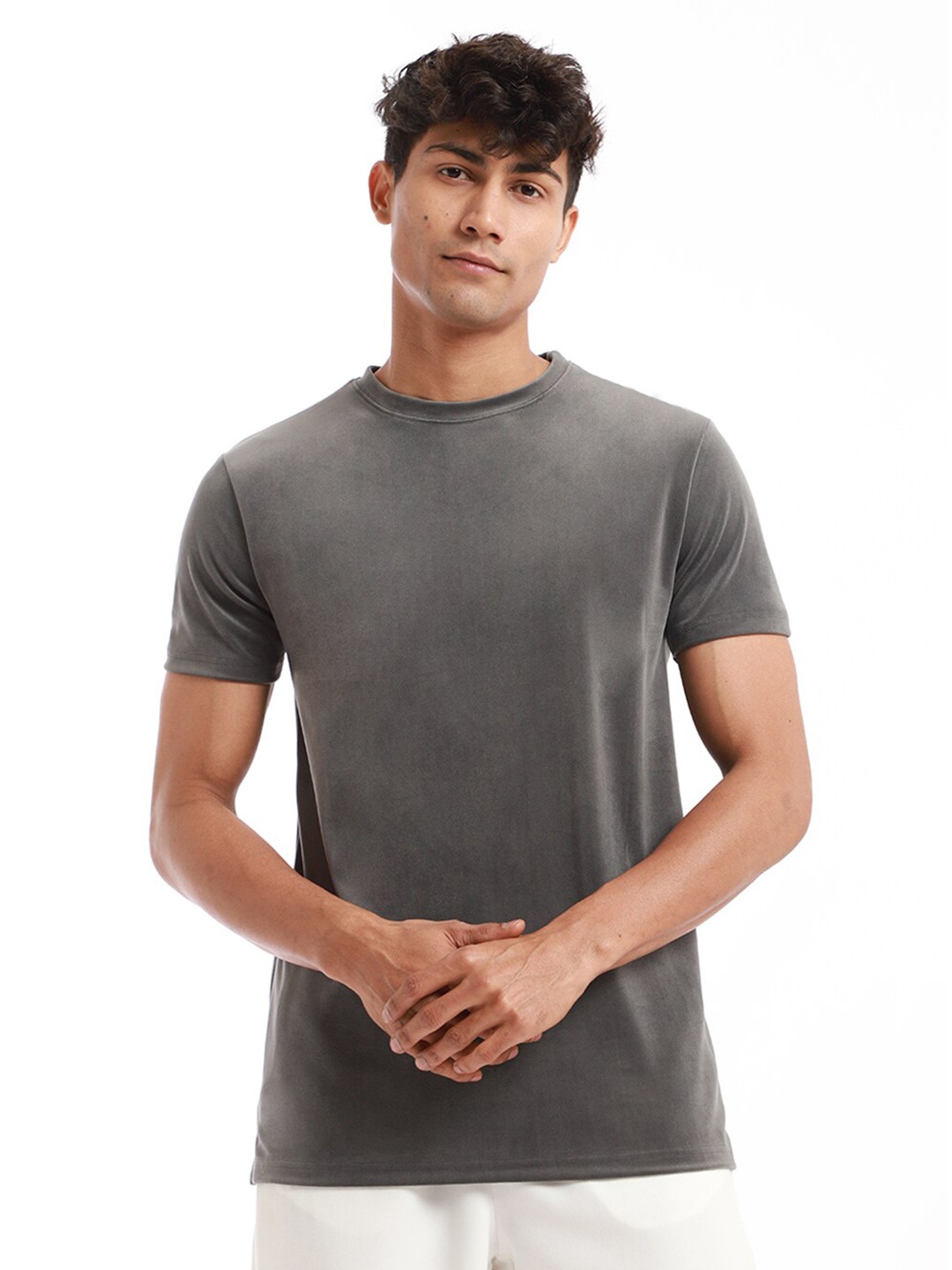 

Banana Club Round Neck Slim Fit T-shirt, Grey
