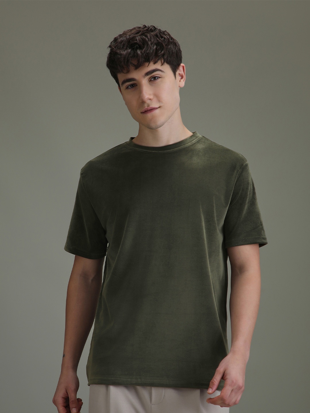 

Banana Club Round Neck Slim Fit T-shirt, Olive