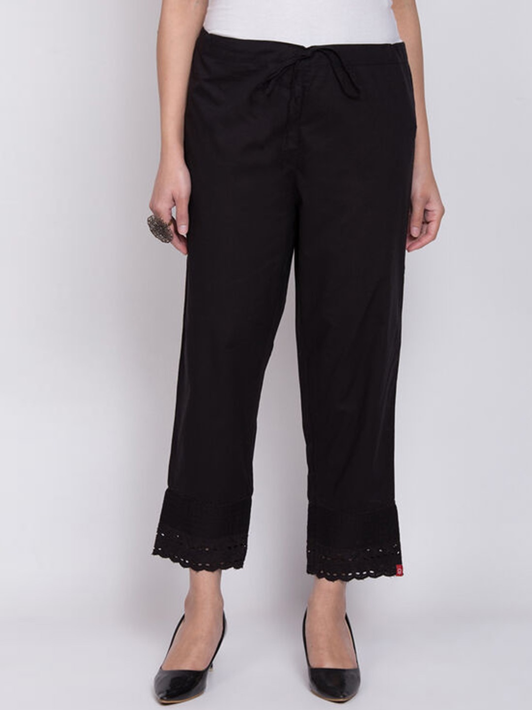 

Biba Women Relaxed Straight Leg Straight Fit Cotton Cropped Trouser, Black
