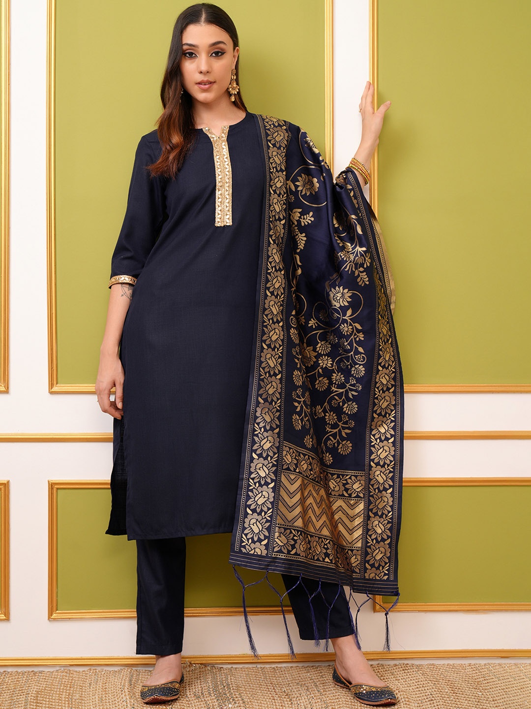 

Vishudh Navy Blue & Gold Toned Round Neck Regular Kurta with Trousers & With Dupatta