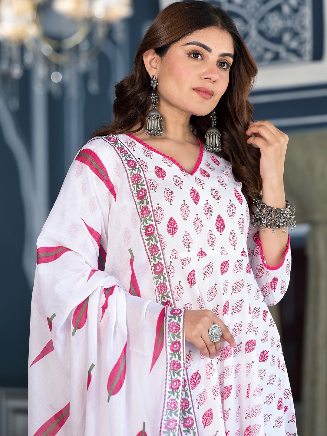 

Vishudh White Ethnic Motifs Printed Pure Cotton Straight Kurta & Trousers With Dupatta