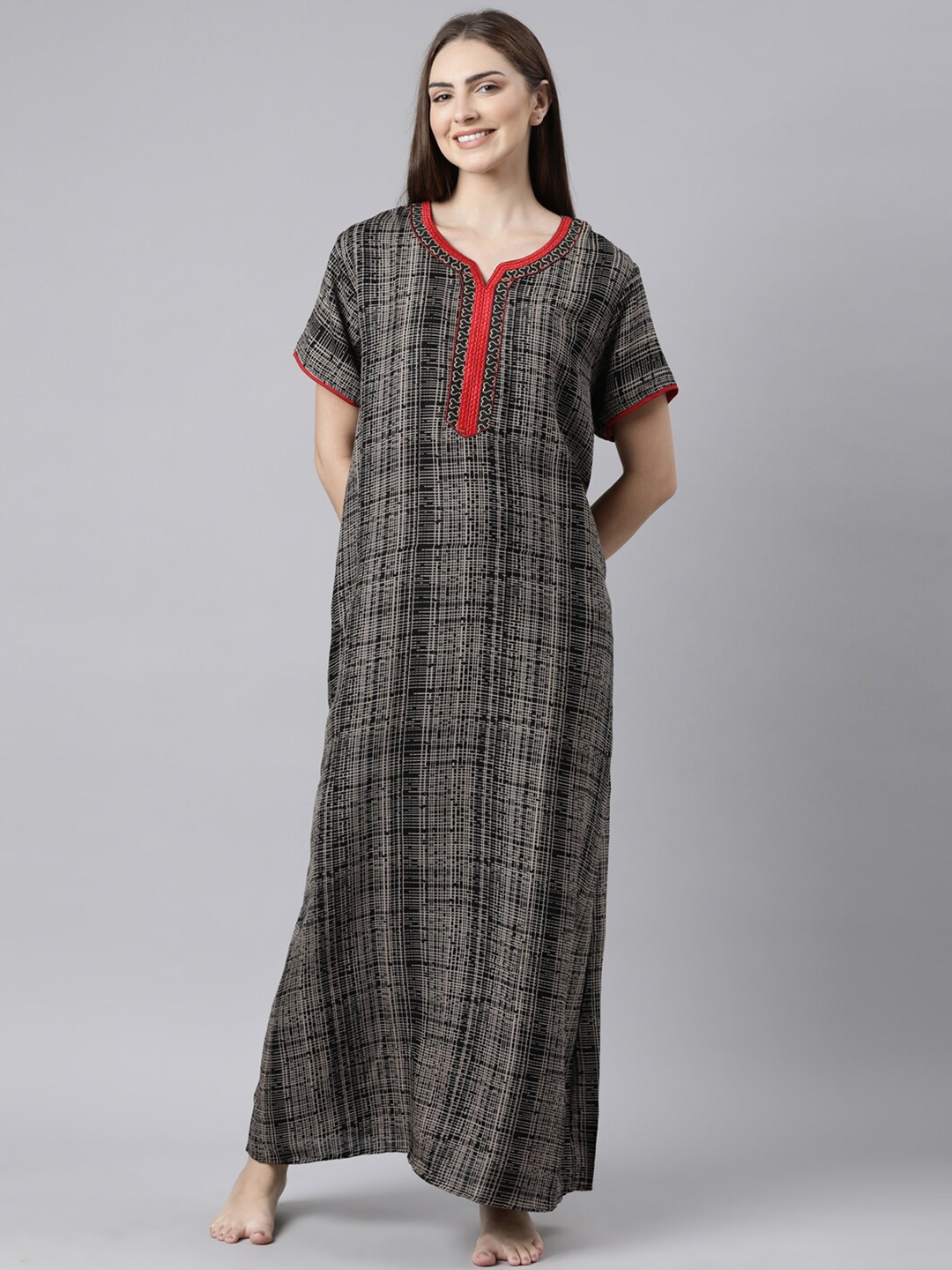 

Bailey sells Geometric Printed Pure Cotton Maxi Nightdress, Black