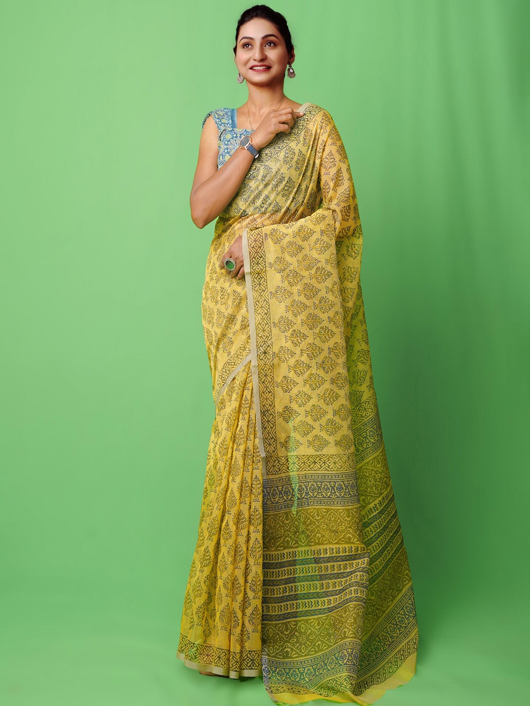 

Unnati Silks Ethnic Motifs Block Print Saree, Yellow