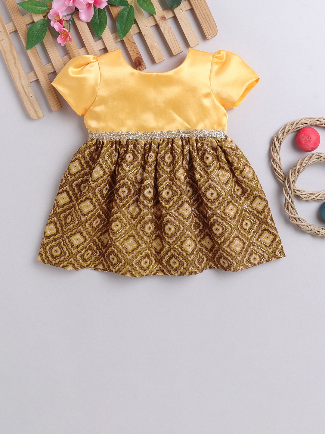 

MANY FROCKS & Girls Geometric Printed Satin Fit & Flare Dress, Yellow