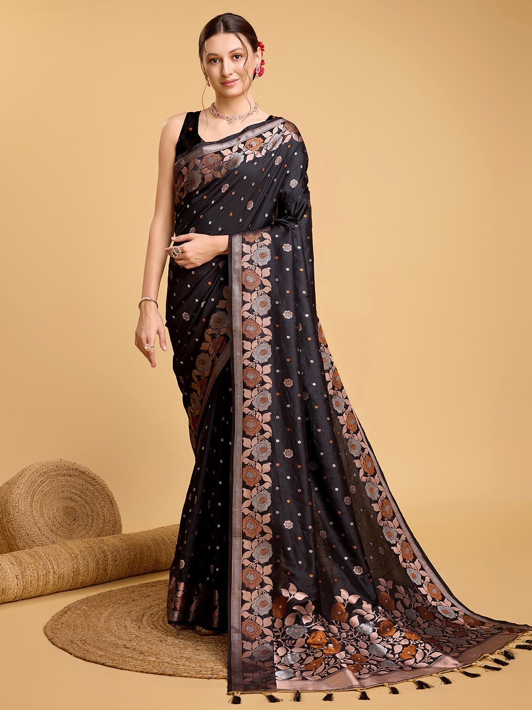 

Mitera Woven Design Zari Banarasi Saree, Black