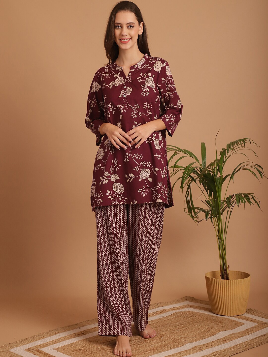 

Indreams Floral Printed Pure Cotton Night suit, Red