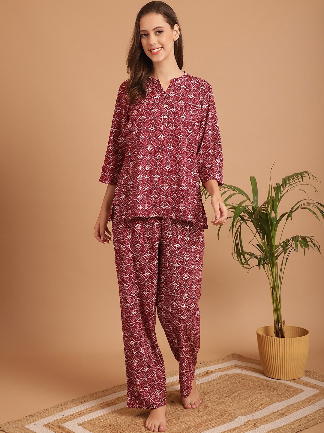 

Indreams Ethnic Printed Pure Cotton Night Suit, Red