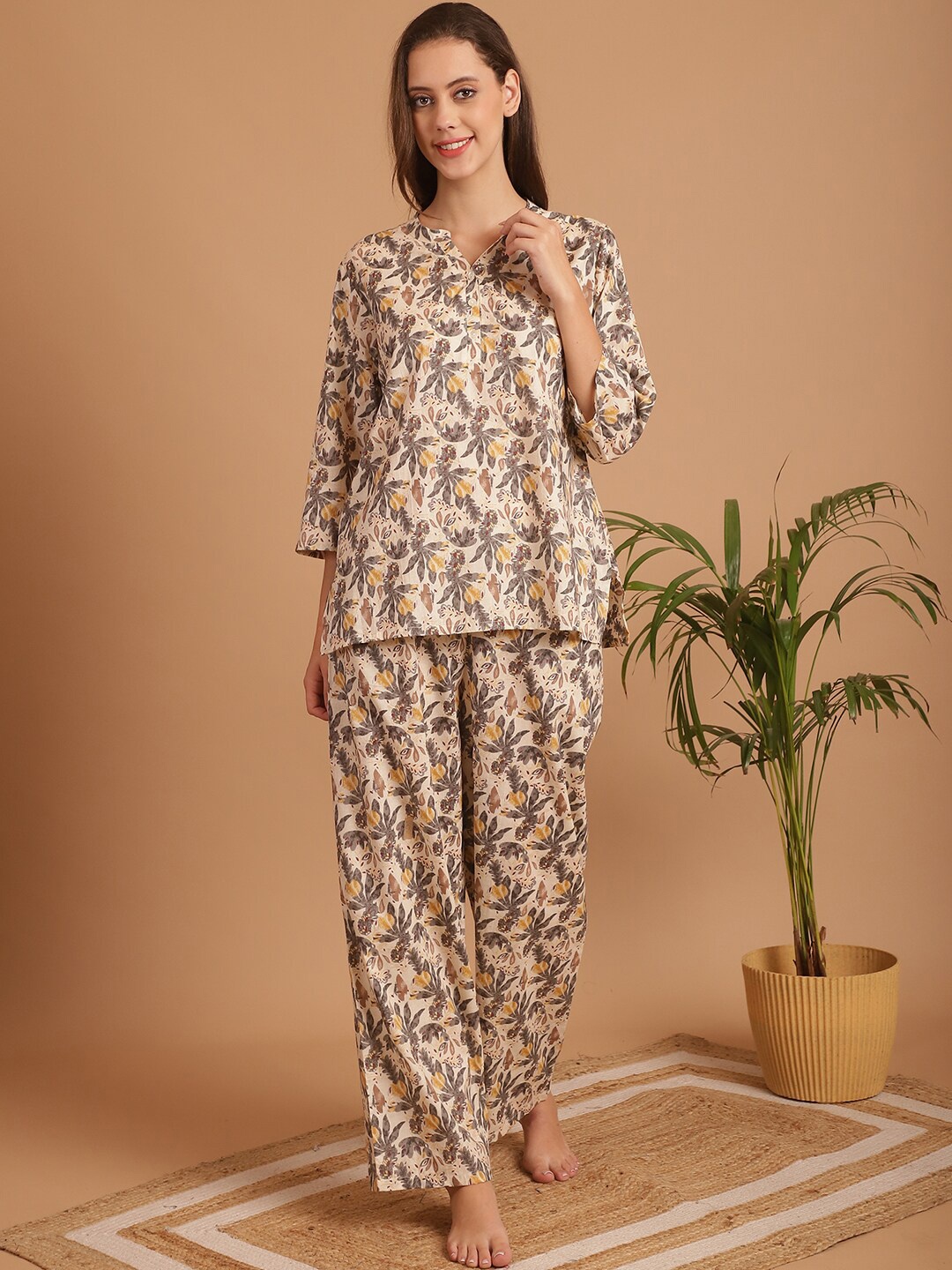 

Indreams Floral Printed Pure Cotton Night Suit, Grey