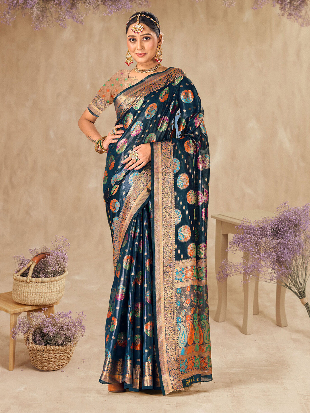 

Mitera Woven Design Zari Organza Kanjeevaram Saree, Green