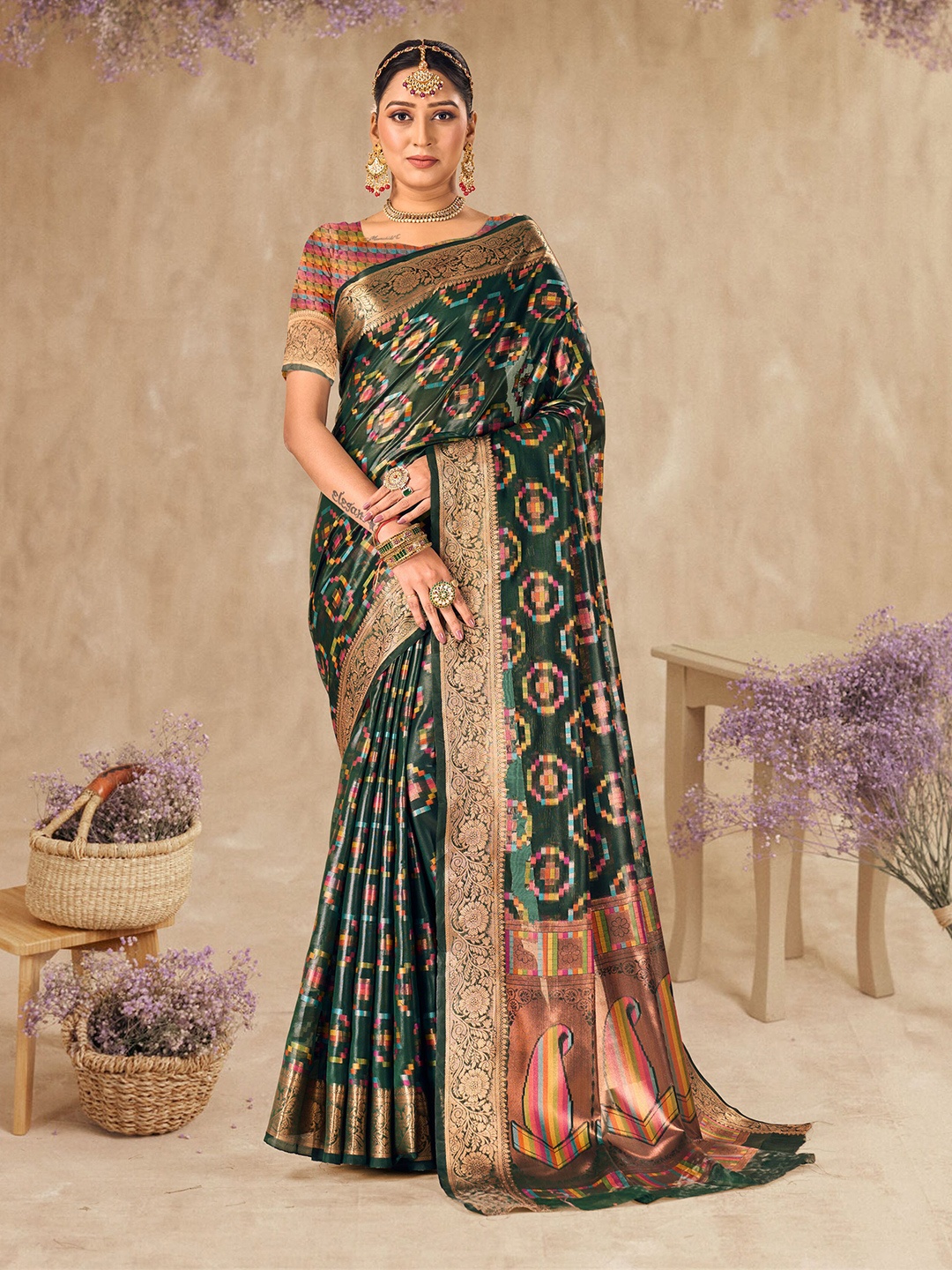 

Mitera Ethnic Woven Design Zari Organza Kanjeevaram Saree, Green