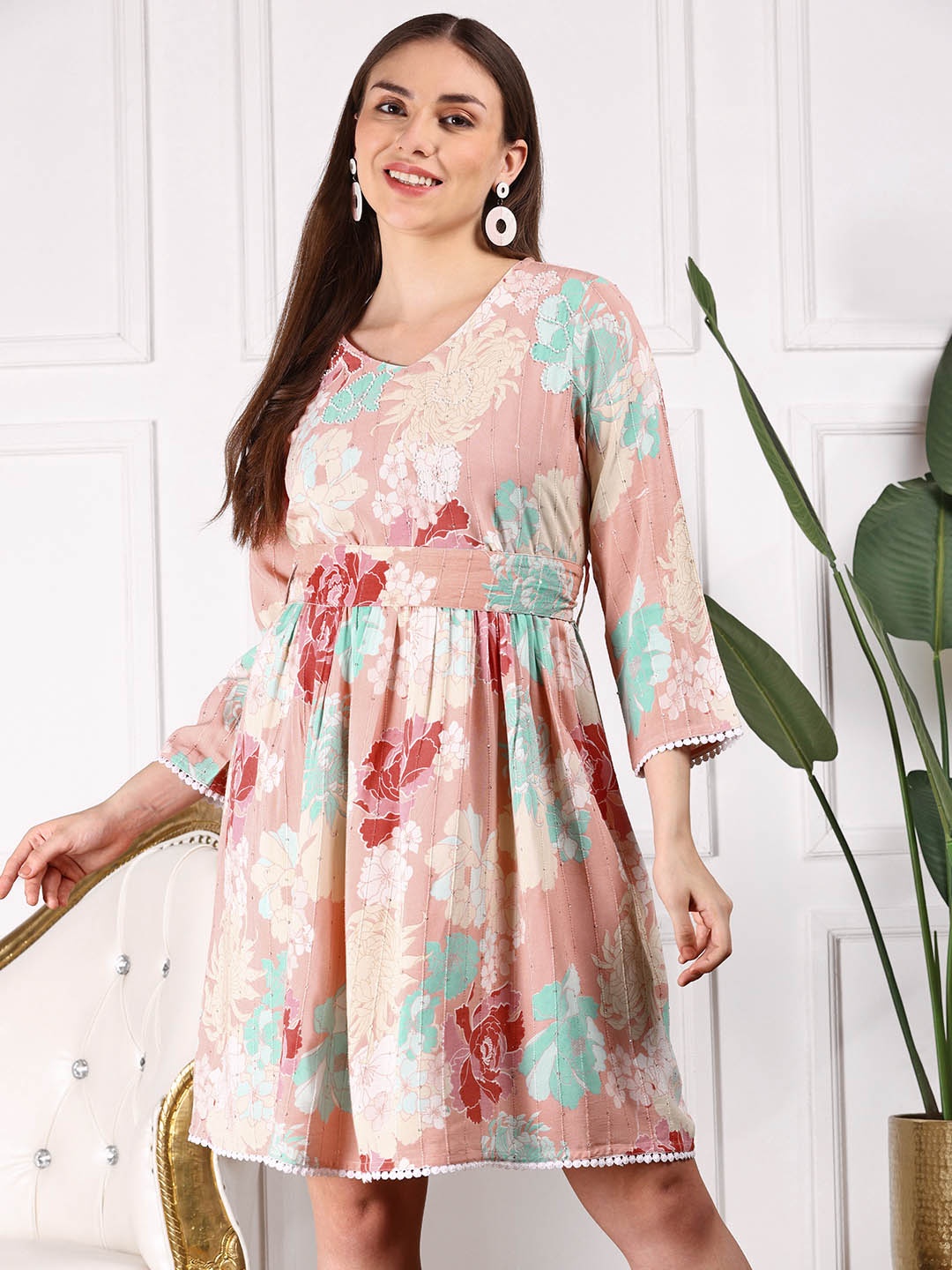 

Ishin Floral Printed Flared Sleeves Sequinned Fit & Flare Dress, Pink