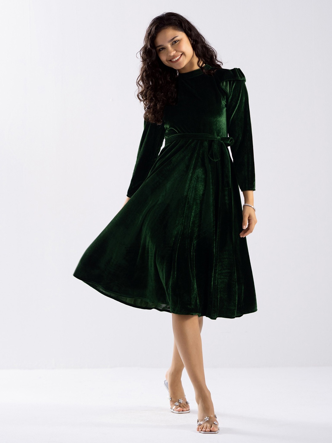 

AASK Puff Sleeves Velvet Fit & Flare Midi Dress With Belt, Green