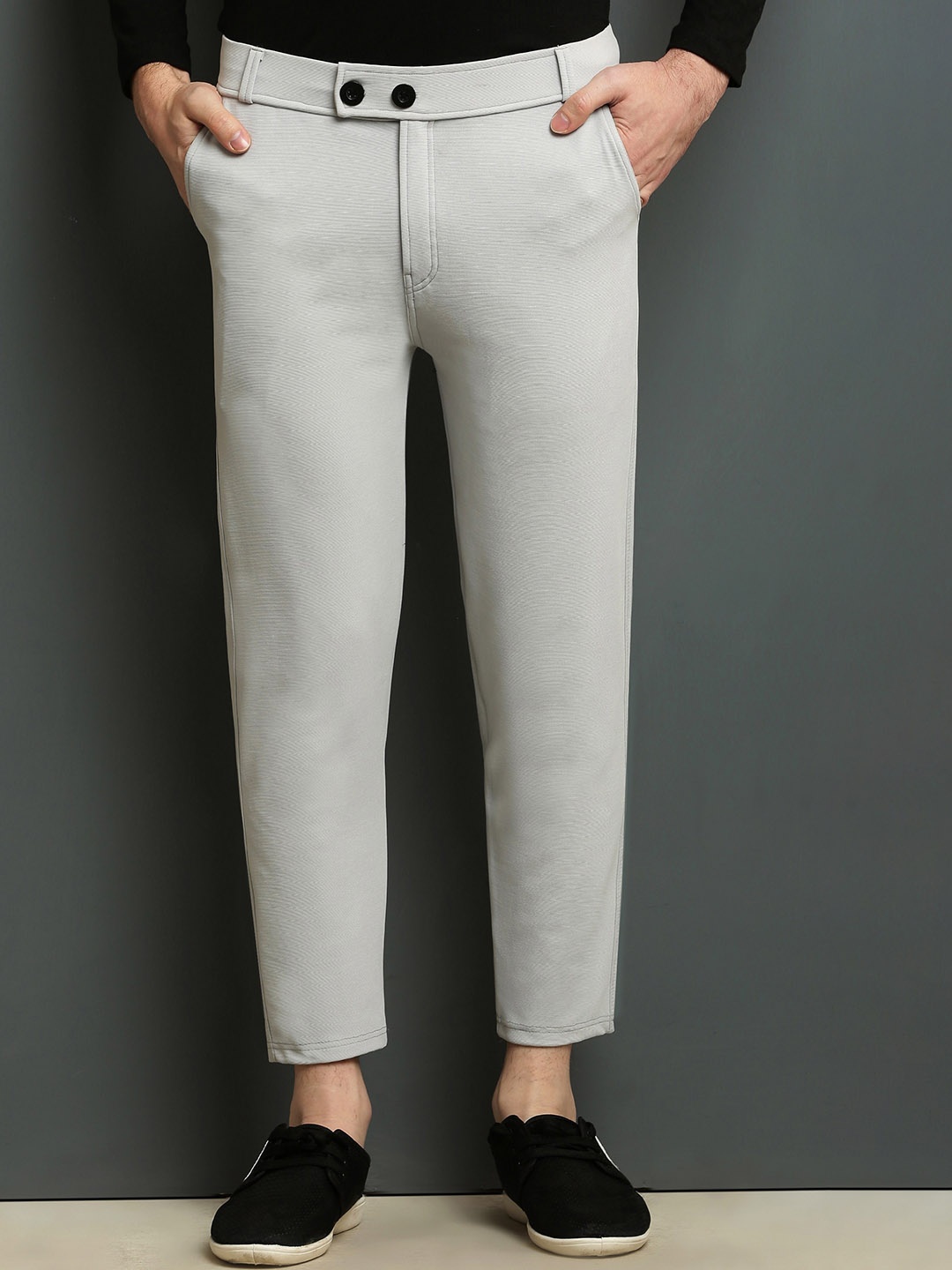 

WE PERFECT Men Relaxed Slim Fit Chinos Trousers, Grey