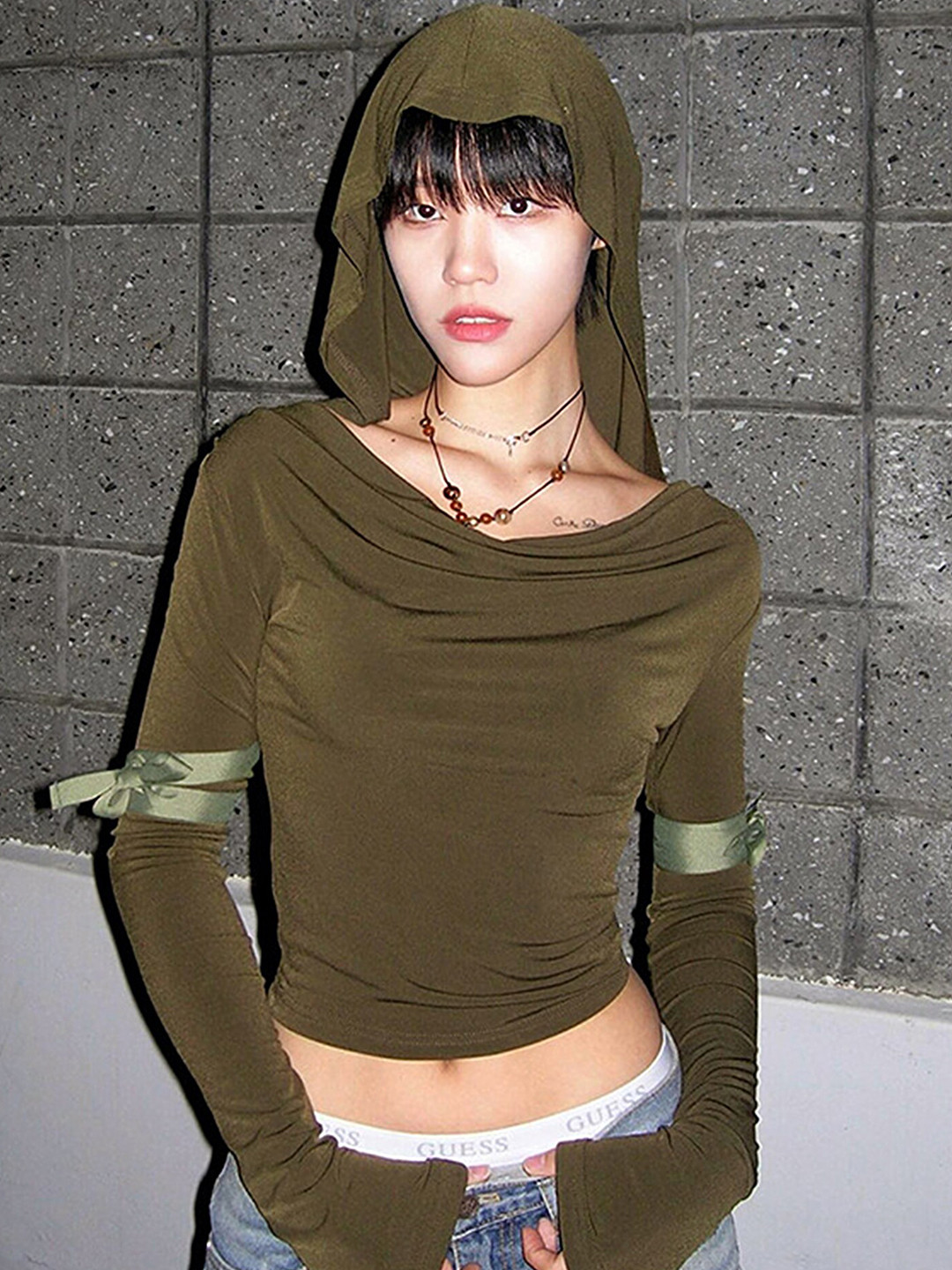 

LULU & SKY Hooded Crop Fitted Top, Green