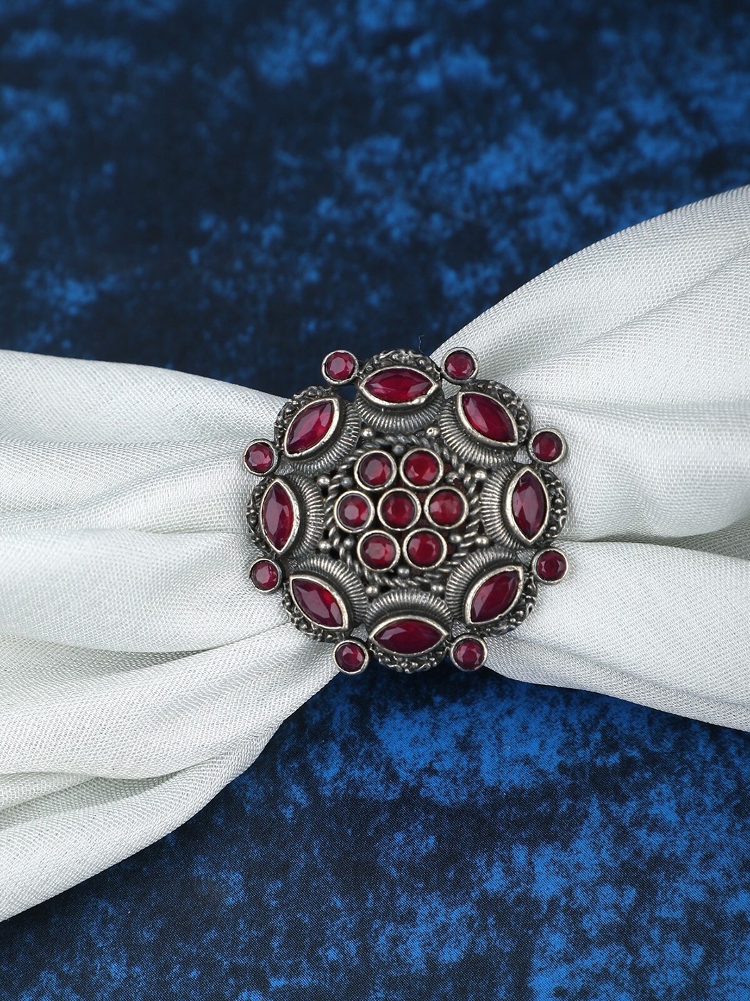 

Anouk Silver Toned Silver Plated German Silver Oxidized Finger Ring