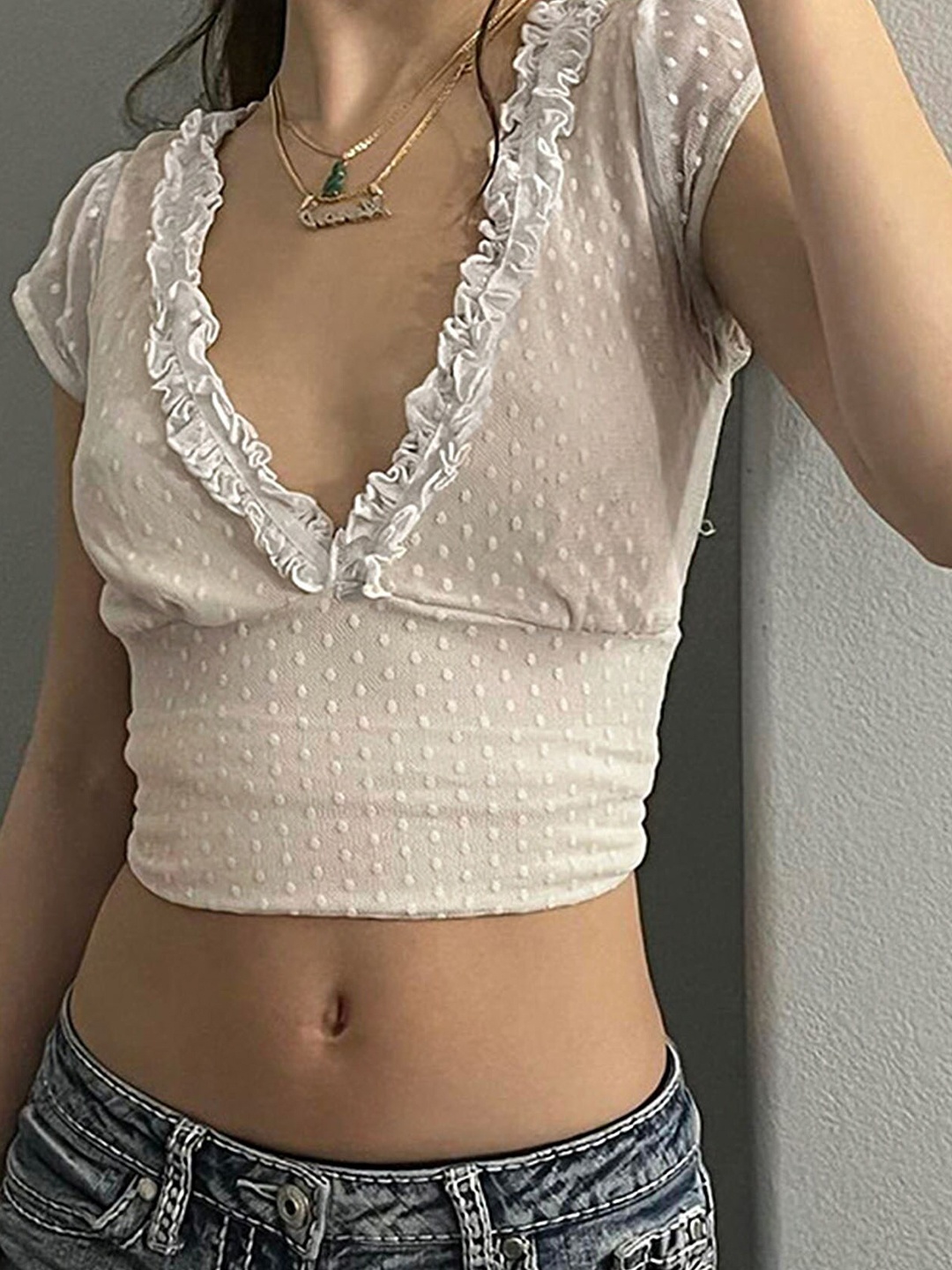 

LULU & SKY Extended Sleeves Crop Top, White