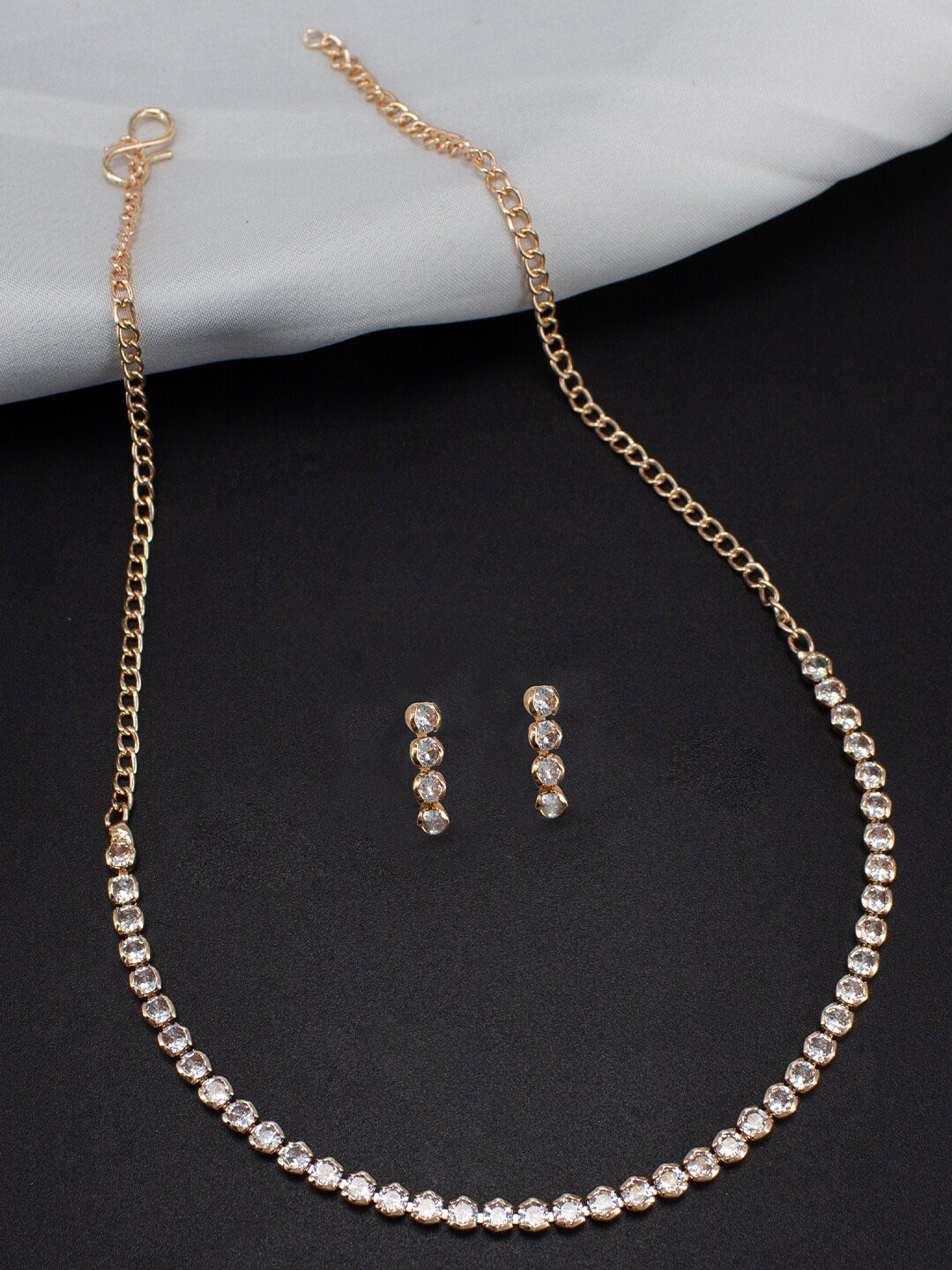 

PRIVIU Rose Gold-Plated American Diamond-Studded Jewellery Set