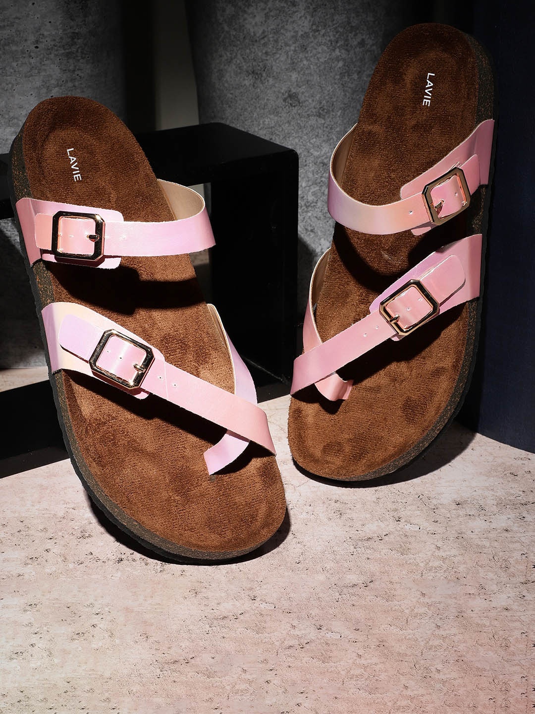 

Lavie Buckle Detail One Toe Flats, Pink