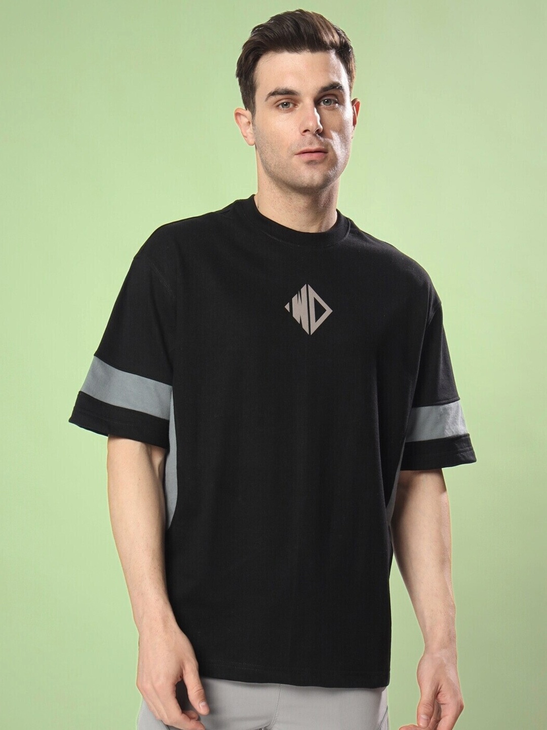 

WEARDUDS Graphic Printed Oversized T-shirt, Black