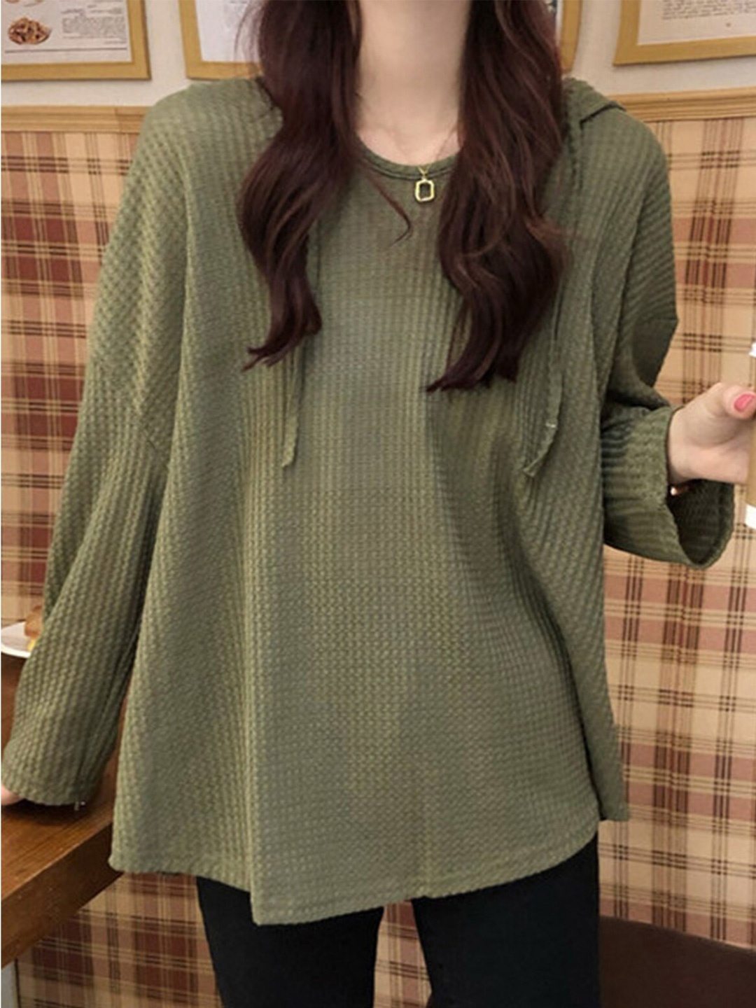 

LULU & SKY Self Design Hooded Drop-Shoulder Sleeves T-shirt, Green