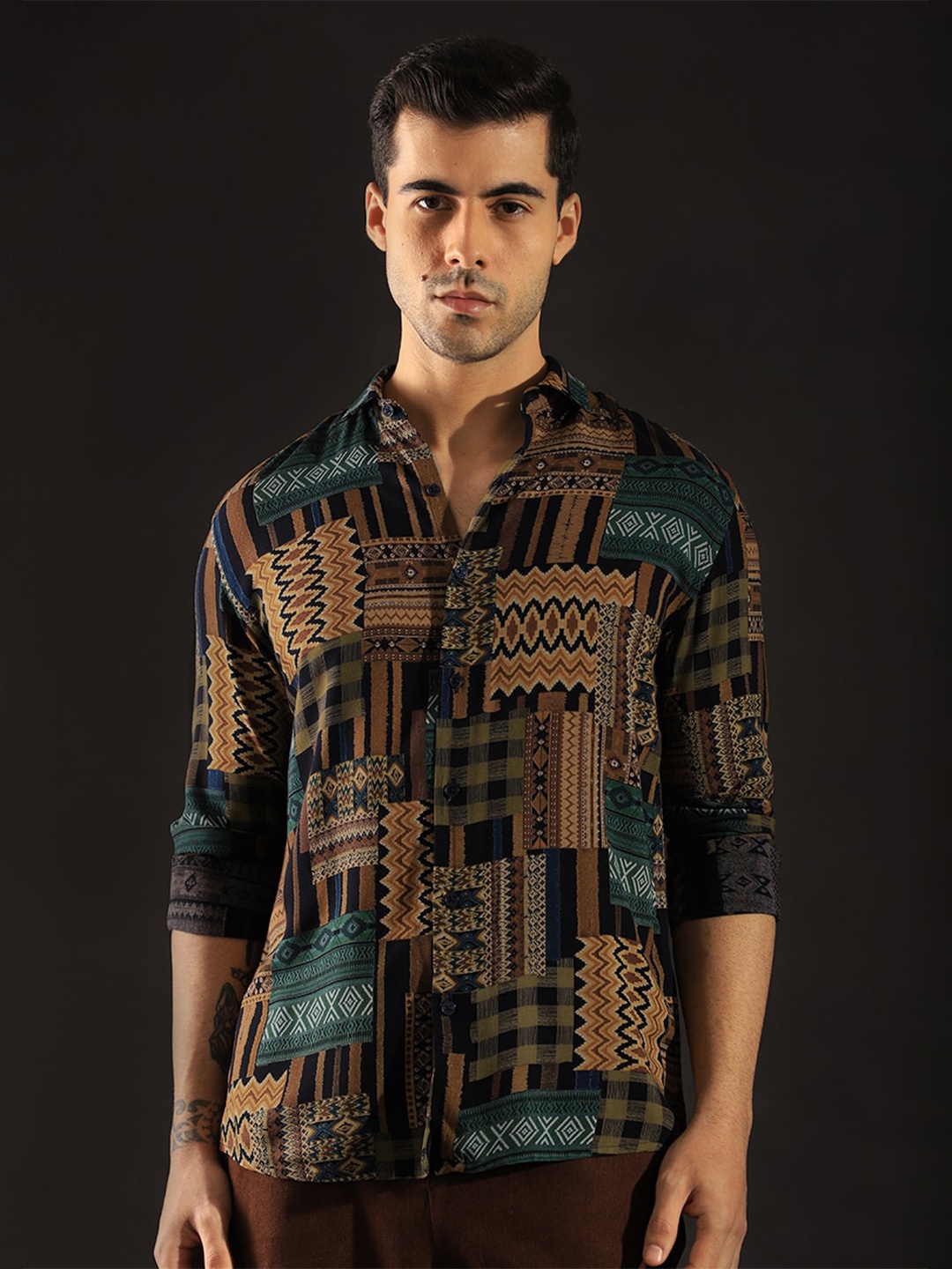 

Banana Club Geometric Printed Long Sleeves Casual Shirt, Brown