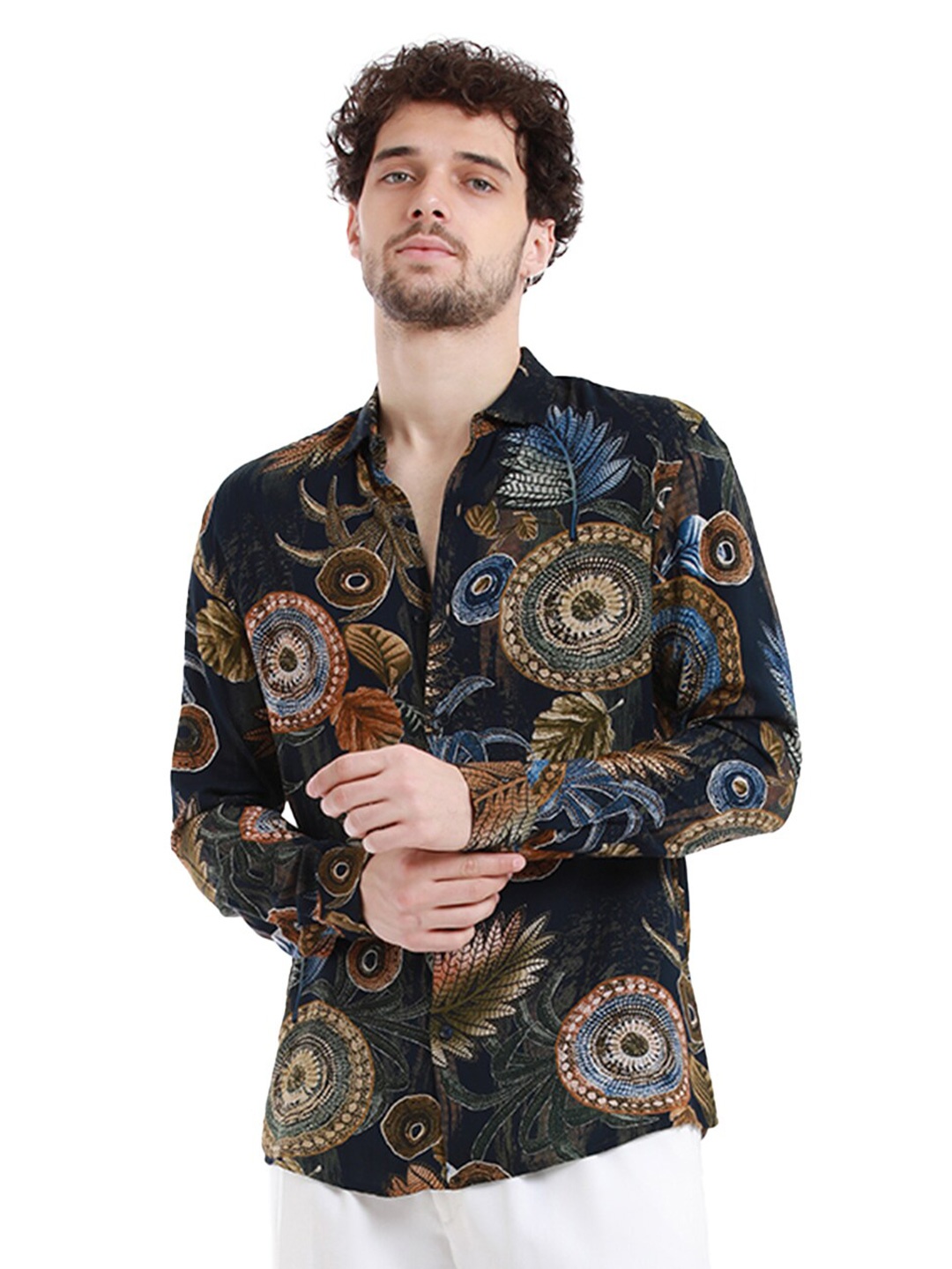 

Banana Club Tropical Printed Long Sleeves Casual Shirt, Black