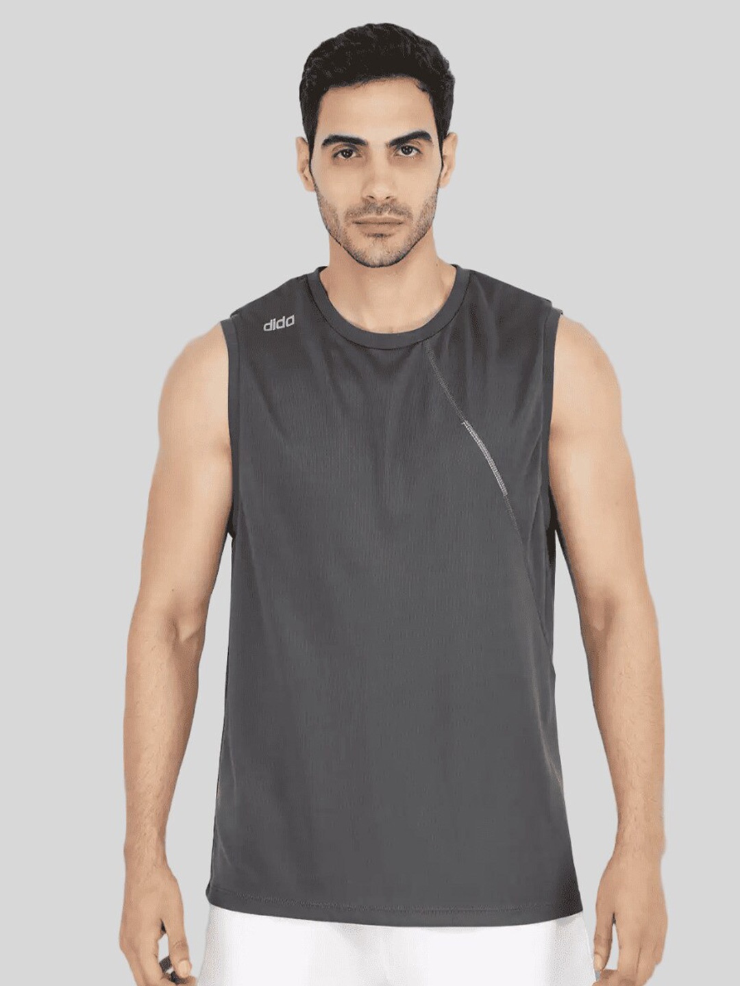 

DIDA Round Neck Light Weight Breathable Dri-FIT Comfort Fit Sports T-shirt, Grey