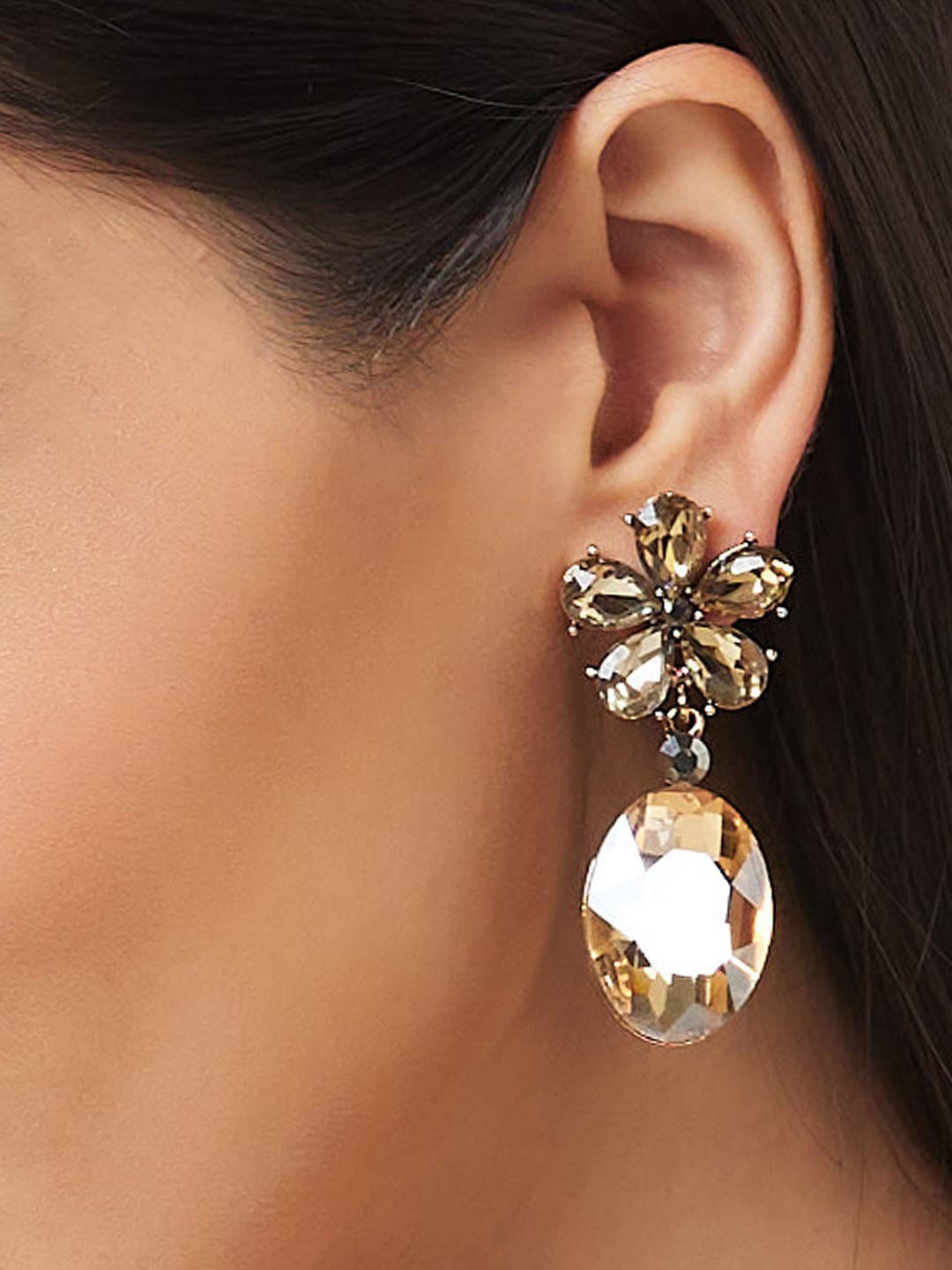 

Globus Gold-Plated Oval Drop Earrings