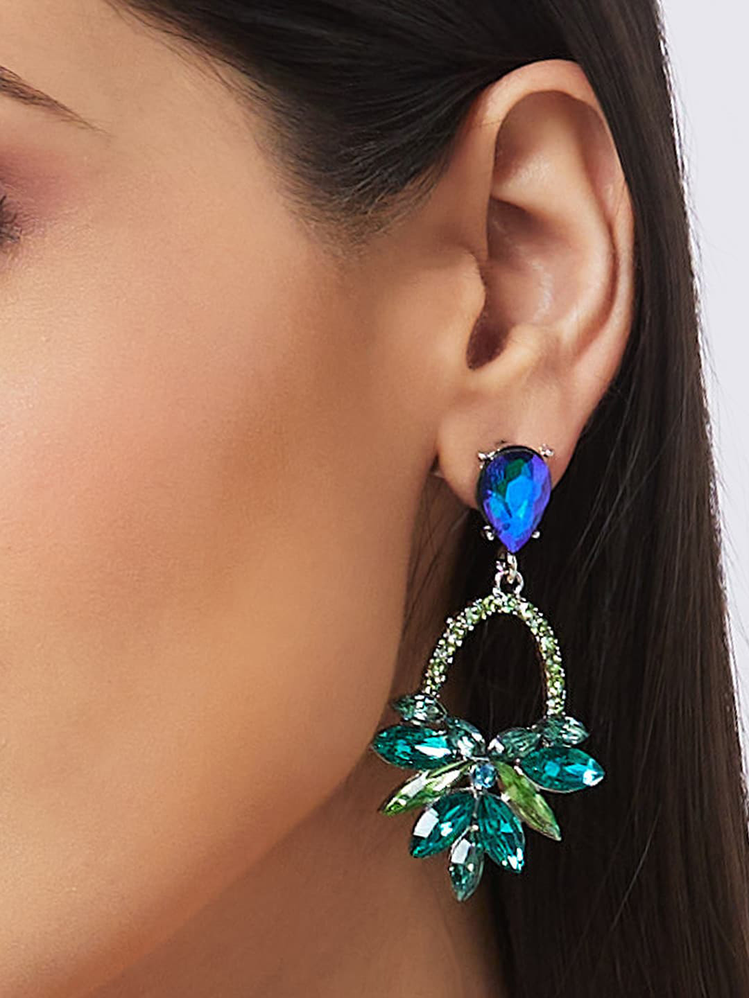 

Globus Green Silver-Plated Artificial Stones-Studded Floral Drop Earrings