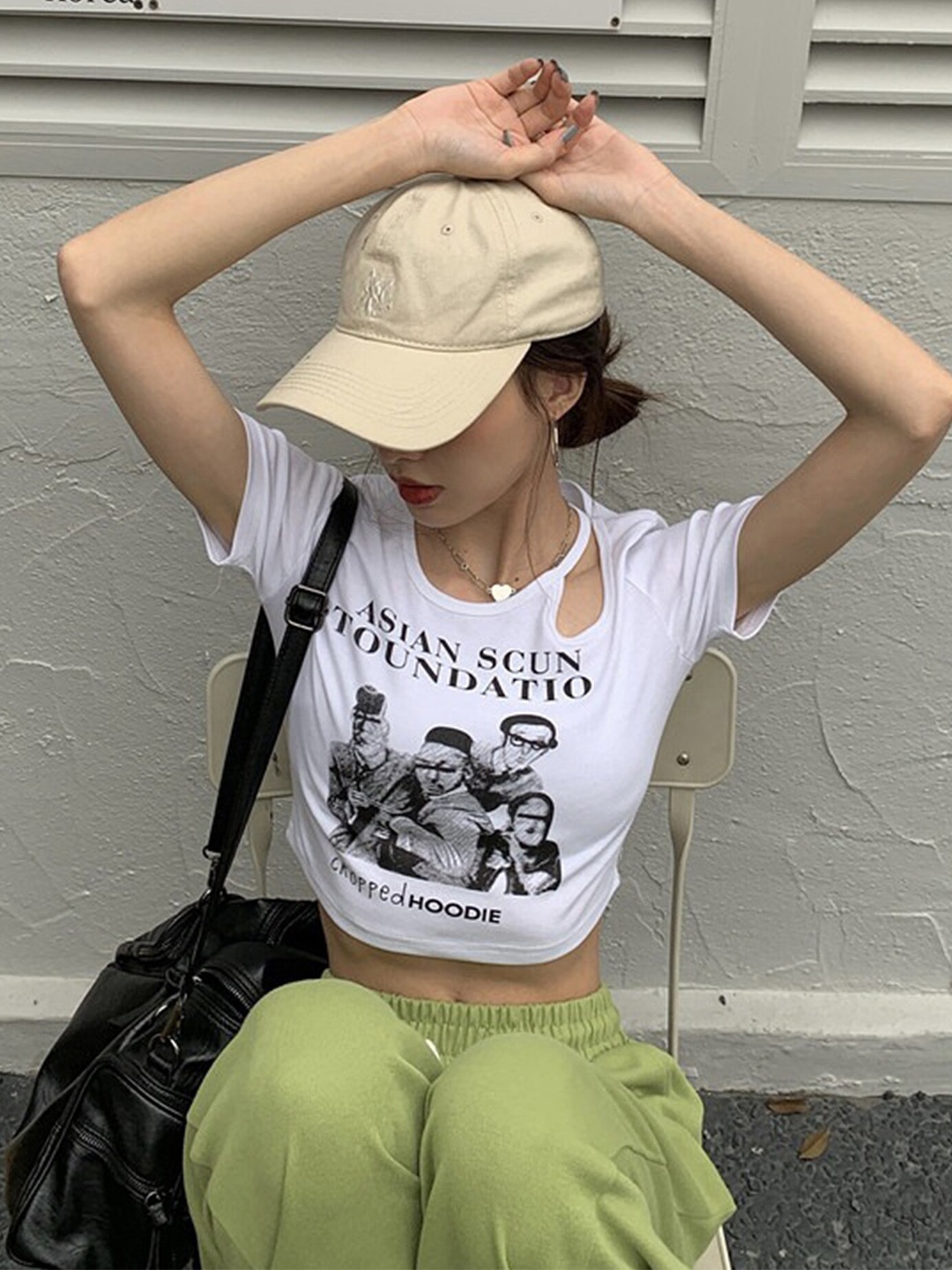

LULU & SKY Typography Printed Cut-Out Detailed Fitted Crop Top, White
