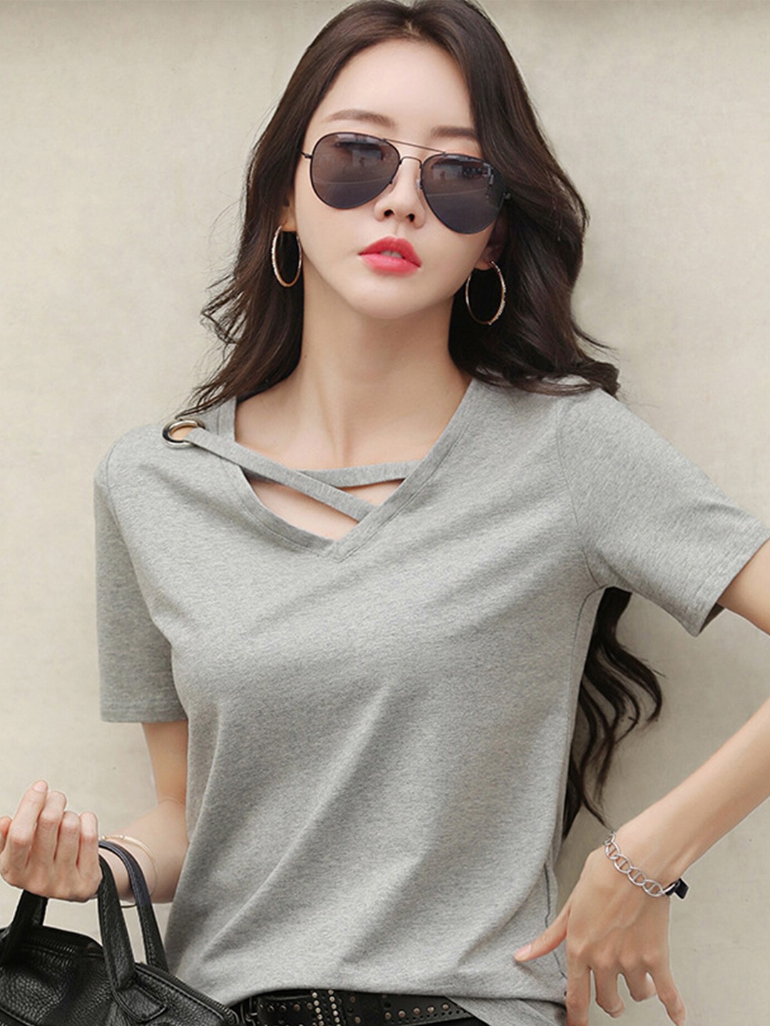 

LULU & SKY V-Neck Regular Fit Top, Grey