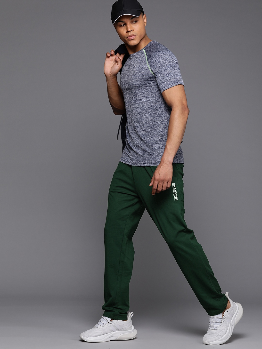 

HRX by Hrithik Roshan Men Typography Print Regular Fit Track Pants, Olive