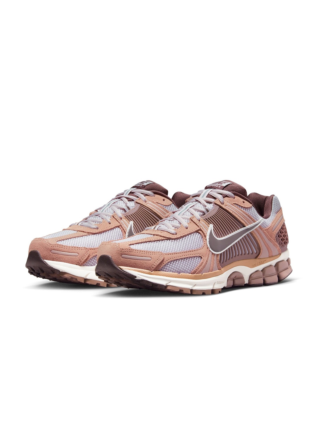 

Nike Zoom Vomero 5 Men's Shoes, Brown