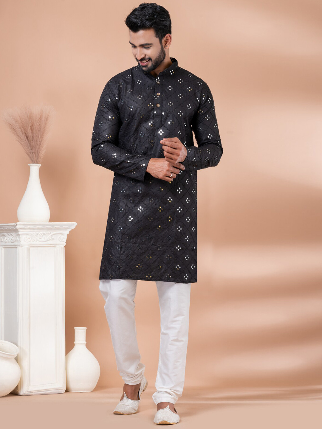 

Angroop Regular Mirror Work Kurta with Pyjamas, Black