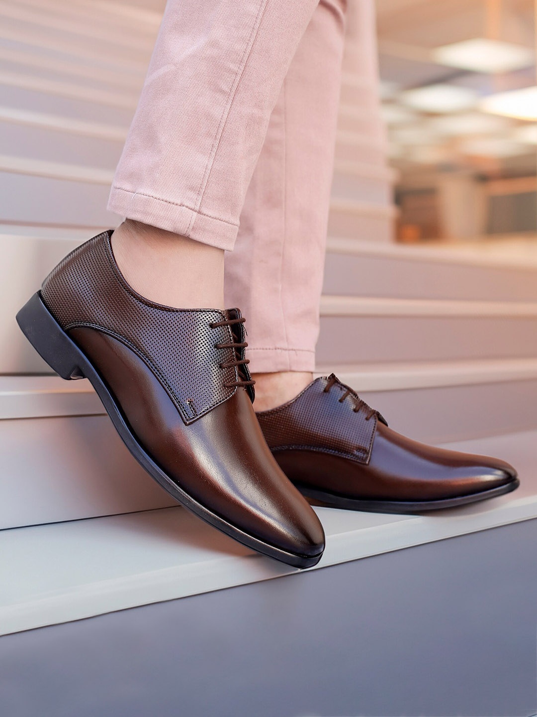 

Bxxy Men Textured Formal Derbys, Brown