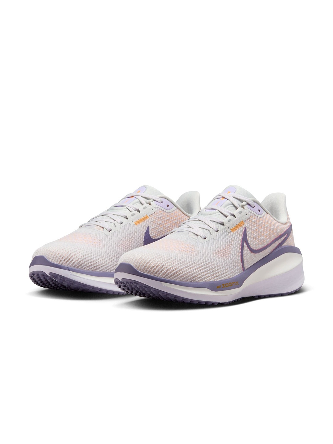 

Nike Women Vomero 17 Road Running Shoes, White