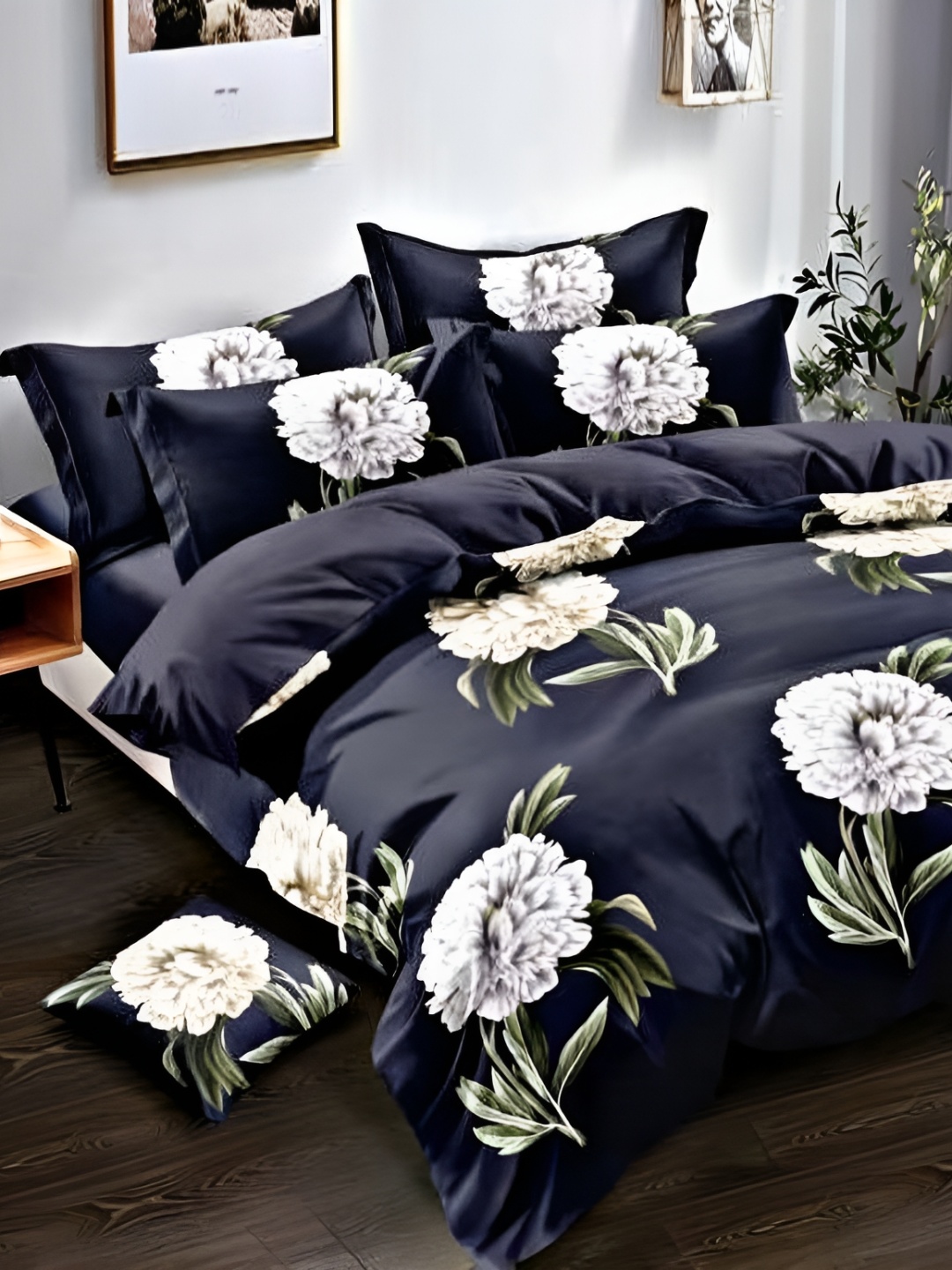 

Comfowell Black & White Floral Heavy Winter 233 GSM Single Bed Comforter