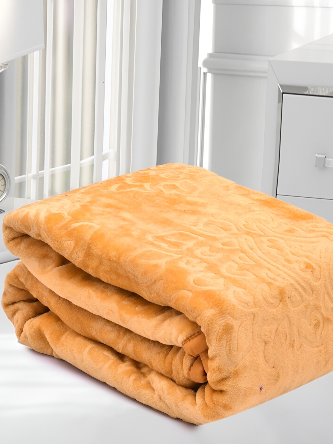 

Comfowell Beige Floral Heavy Winter Double Bed Blanket
