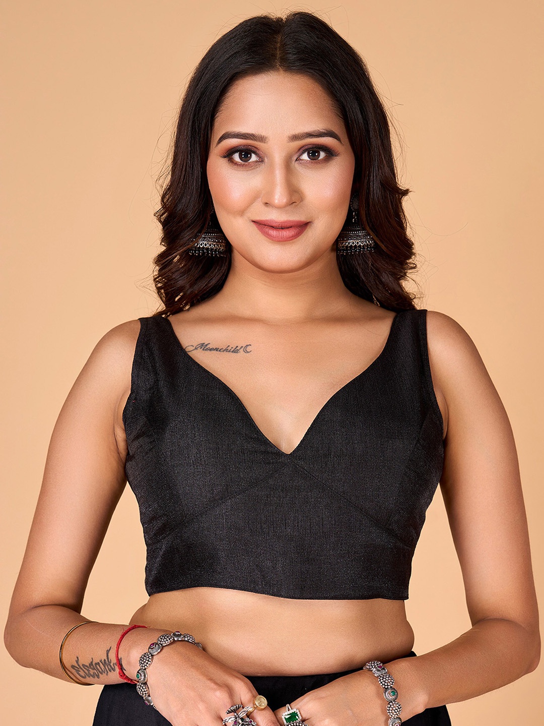 

flaher V-Neck Silk Saree Blouse, Black