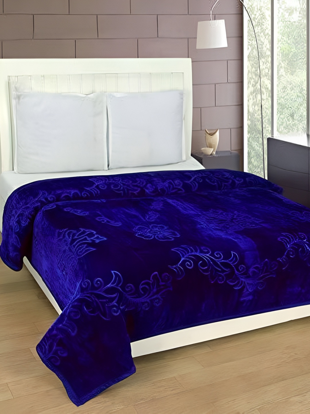 

Comfowell Blue Floral Microfiber Mild Winter 500 GSM Double Bed Blanket