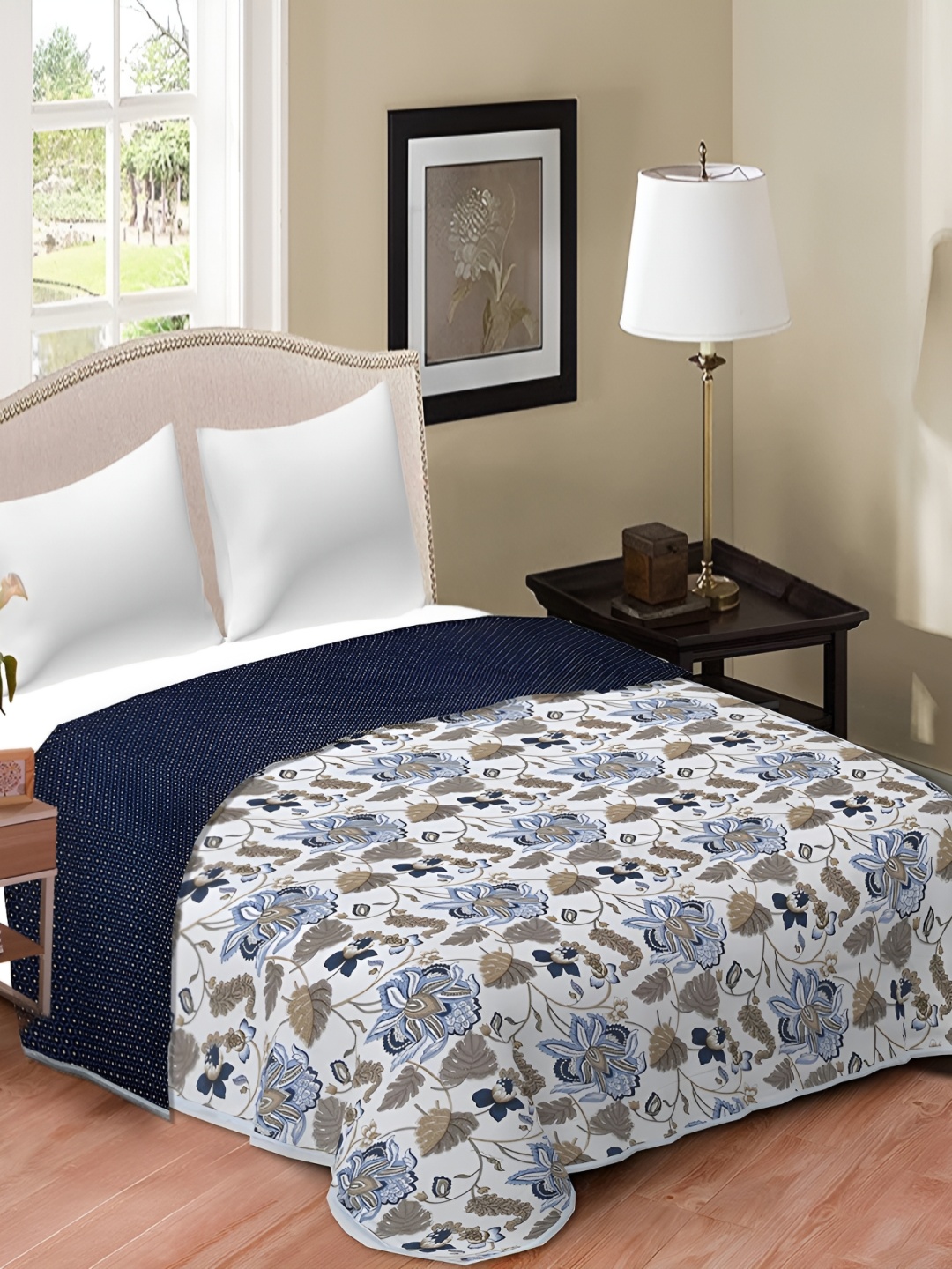 

Comfowell Blue & White Floral Cotton AC Room 110 GSM Double Bed Dohar